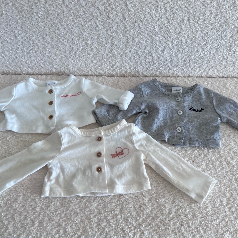 Carter’s Bundle Of‎ 3 Valentines Day Love Soft Cardigan Cotton Size Newborn